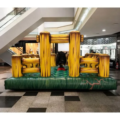 Touro mecânico da Top Kids Evento